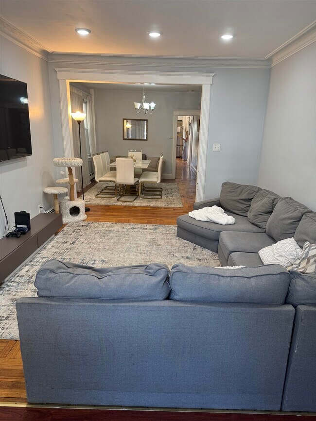 Foto del edificio - 804 KENNEDY Blvd