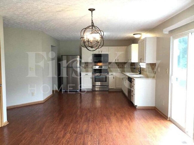 Foto del edificio - 7797 Williamson Lane