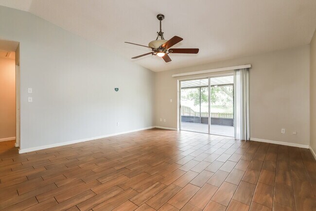 Building Photo - 11342 Blackbark Dr