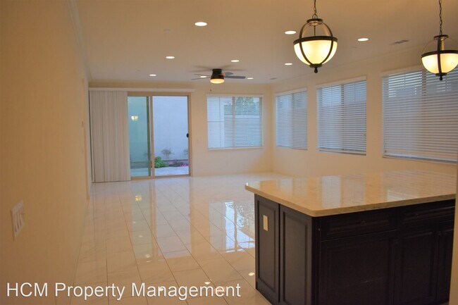 Foto del edificio - 4 br, 2.5 bath House - 123 Bright Poppy
