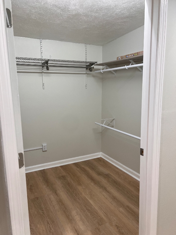 Foto del edificio - 4121 Elba St