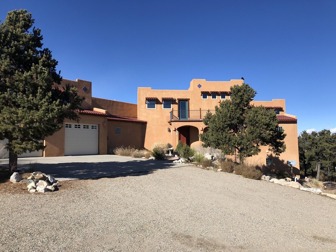 6001 Archery Cir, Salida, CO 81201 House Rental in Salida, CO