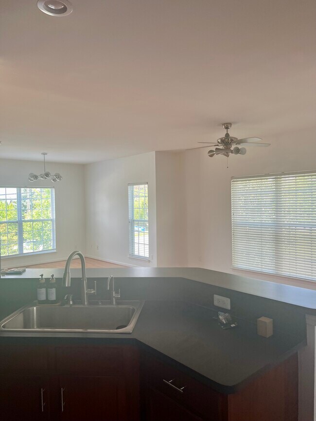 vista desde la cocina - 1543 Cass Lake Rd