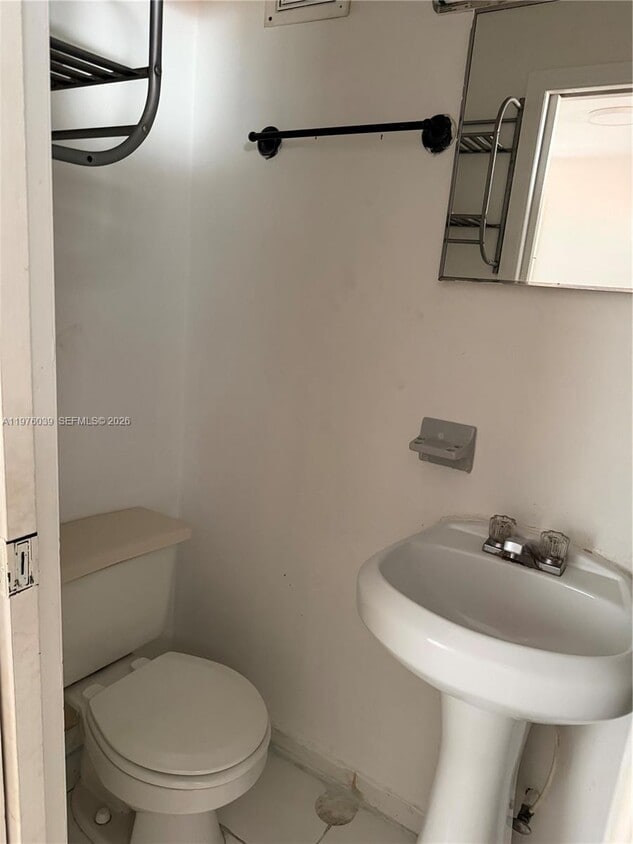 Building Photo - 2920 SW 79th Ave