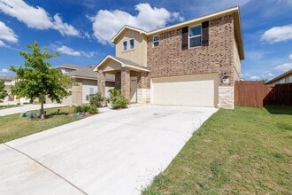 Building Photo - 132 Skycroft Cir
