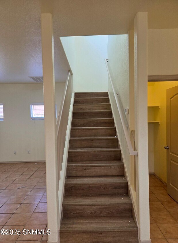 Foto del edificio - 3235 Eagle Ridge Dr