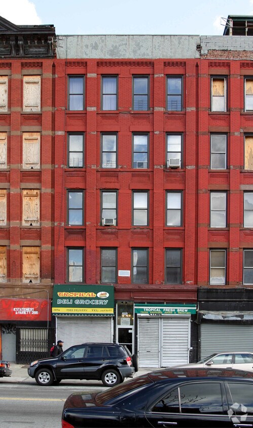 Primary Photo - 2194 Frederick Douglass Blvd