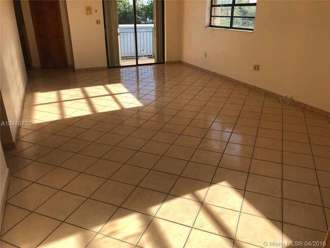 Foto del edificio - 749 E 44th St