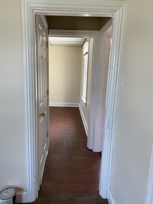 Building Photo - 170 Susquehanna St