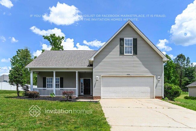 Building Photo - 456 Linsbury Ct