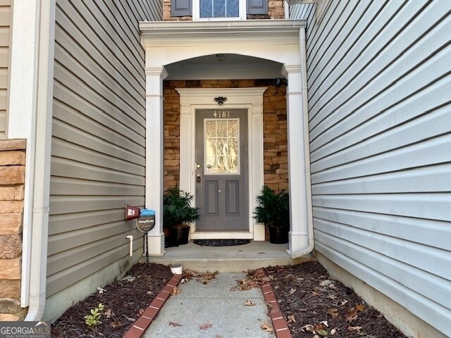 Building Photo - 4181 Royal Regency Cir
