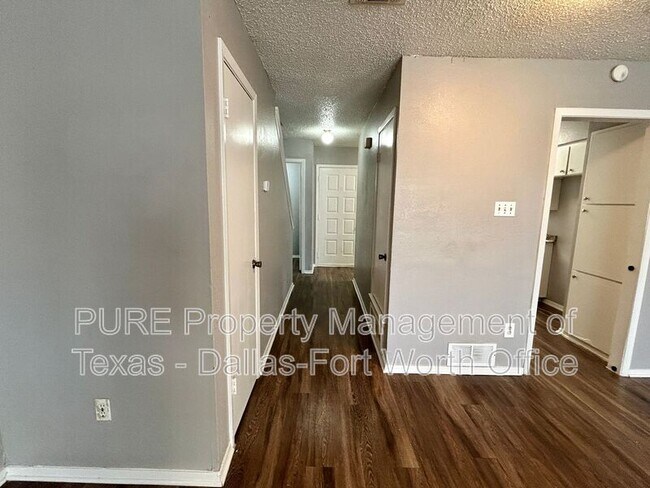 Foto del edificio - 936 Southmoor Dr