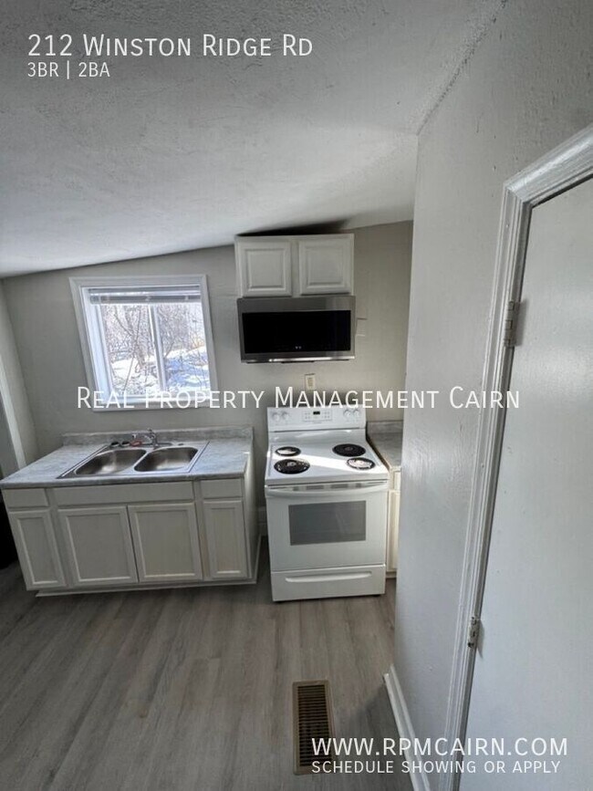Foto del edificio - 212 Winston Ridge Rd