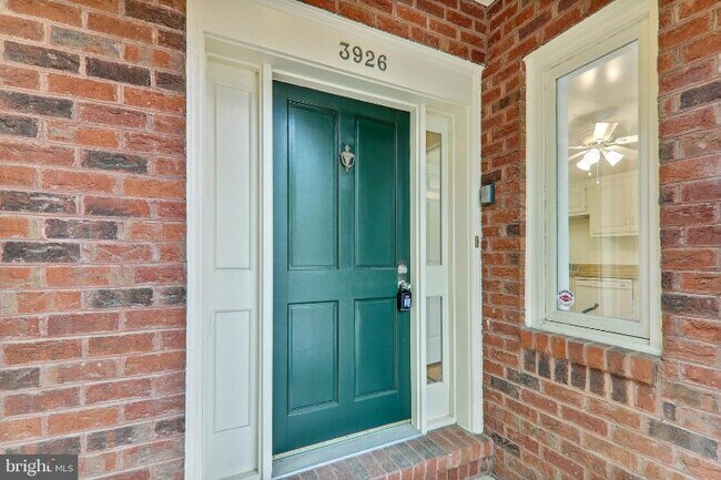 Building Photo - 3926 Georgetown Ct NW