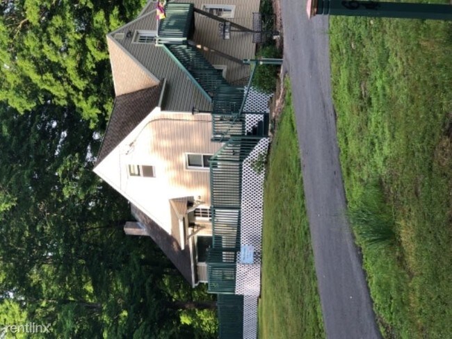 Building Photo - 64 Greystone Rd Ext