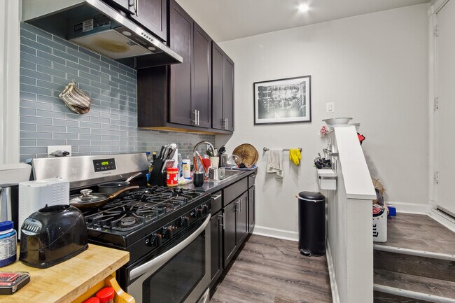 Foto del edificio - 1906 N Whipple St