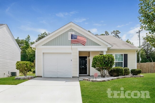 Building Photo - 304 Kendall Dr