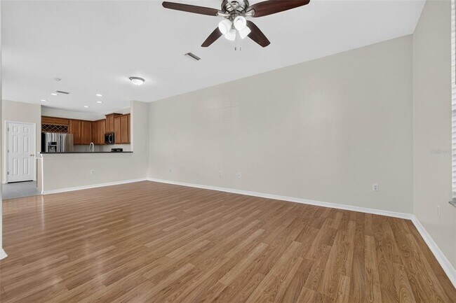 Foto del edificio - 6585 Marlberry Way