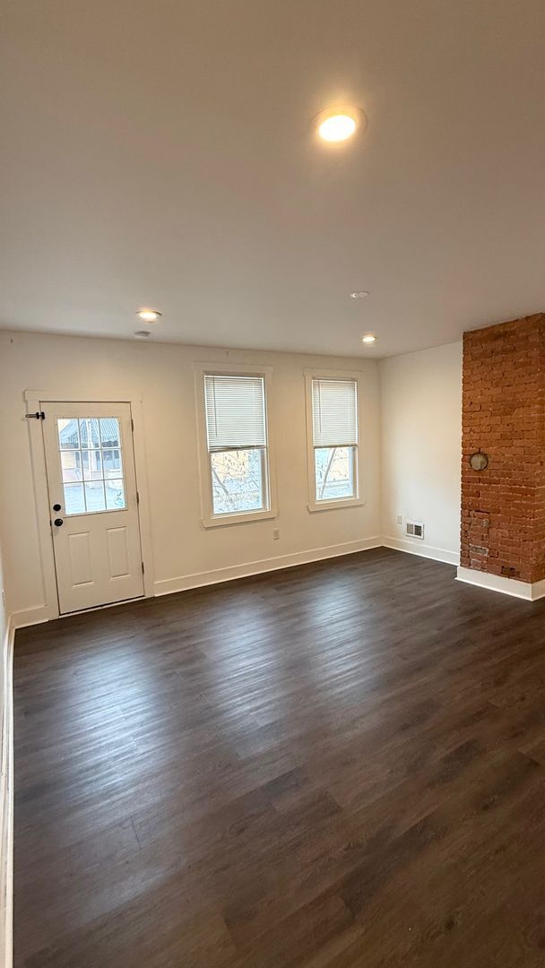 Foto del edificio - Beautiful Single-Family Home in Sharpsburg- Flexible Move-in Dates, Must See!