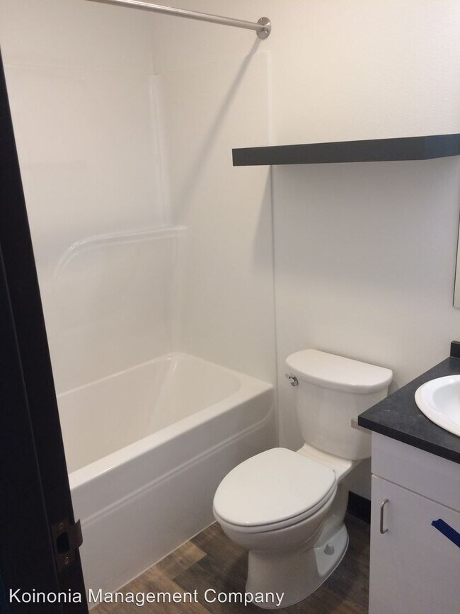 Building Photo - 1 br, 1 bath Apartment - 24 S 29th St