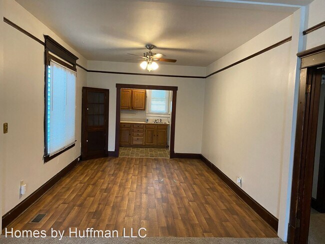 Building Photo - 2 br, 1 bath House - 716 Bell Avenue