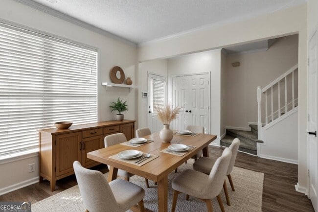 Foto del edificio - 9155 Nesbit Ferry Rd