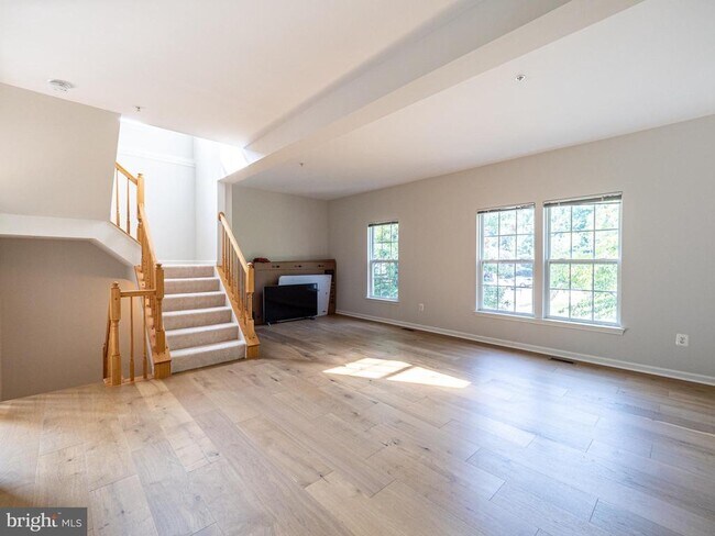 Foto del edificio - 13001 Vaden Terrace