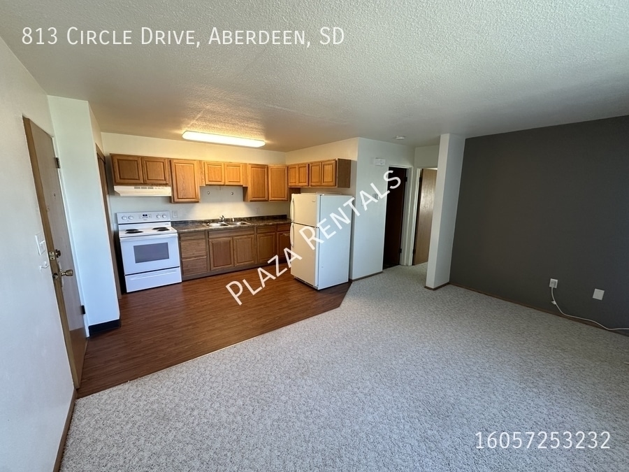 Primary Photo - 2104 3rd Ave SE