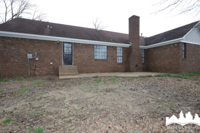 Building Photo - 7347 Greenbrook Pkwy