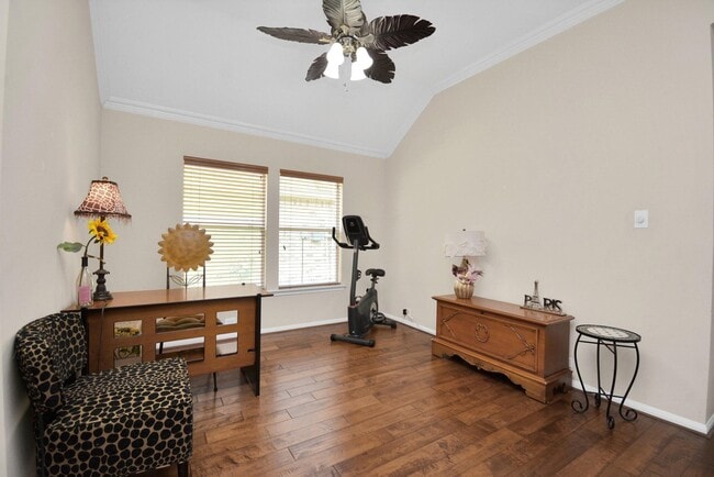 Foto del edificio - 3311 Raintree Village Dr