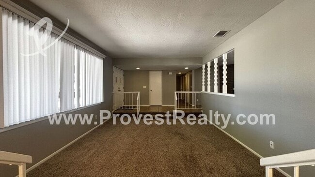 Foto del edificio - 14207 Sky View Ln