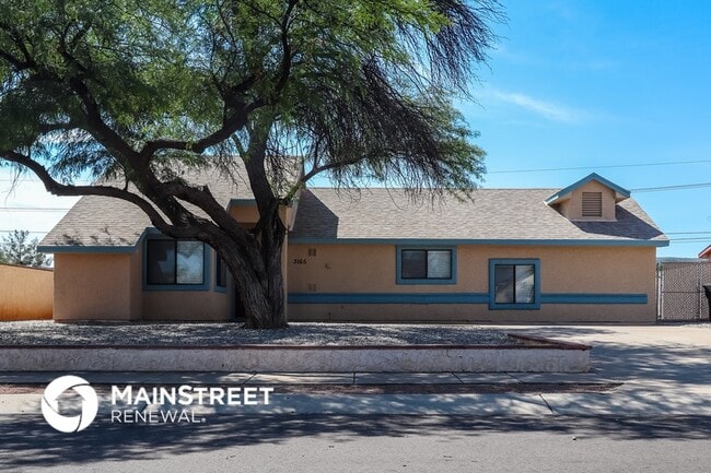 Building Photo - 3165 Avenida Destino