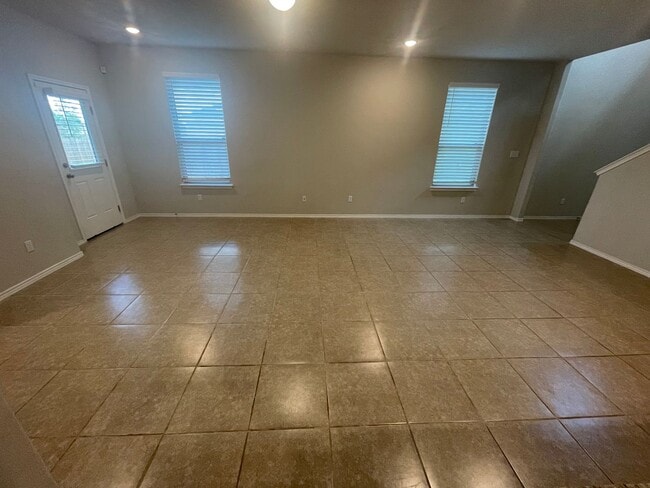 Building Photo - 3503 Rosita Way