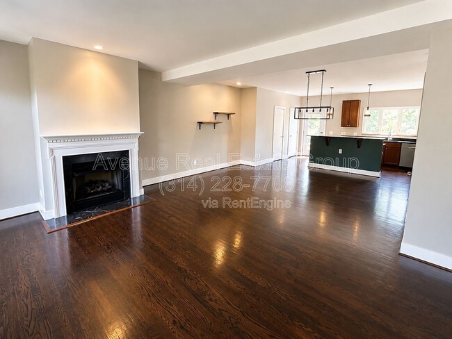 Building Photo - 4250 Olive St
