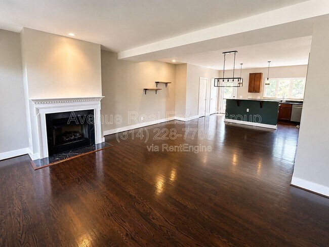 Foto del edificio - 4250 Olive St
