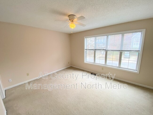 Building Photo - 5196 Laurel Bridge Ct SE