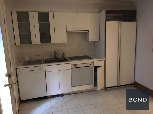 Foto del edificio - 310 E 81st St