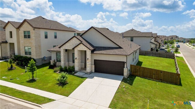 Building Photo - 1606 Folk Victorian Rd