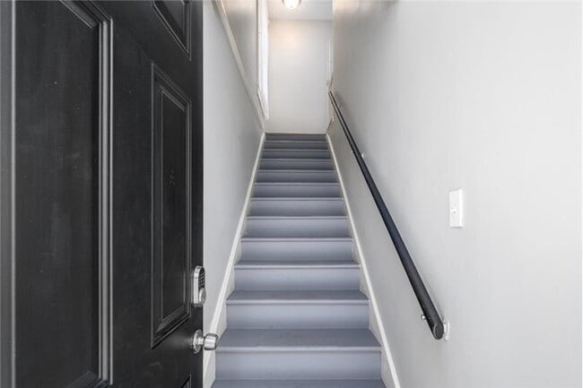 Building Photo - 1908 Paulsen St