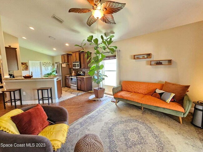 Foto del edificio - 1255 Sangria Cir