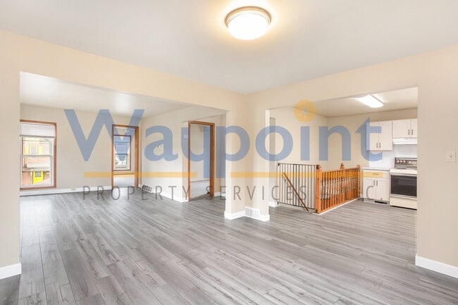 Building Photo - 117 N Jefferson St