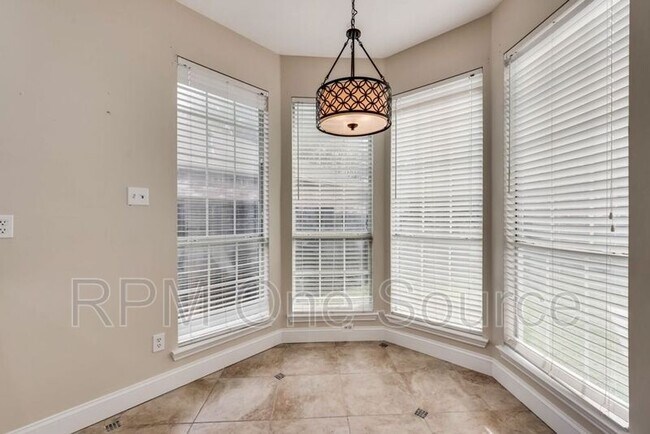 Foto del edificio - 3009 Larkspur Ct