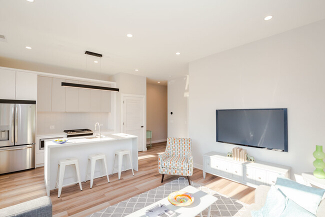 Foto del edificio - 1348 W Roscoe St