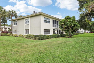 Building Photo - 2703 Nassau Bend