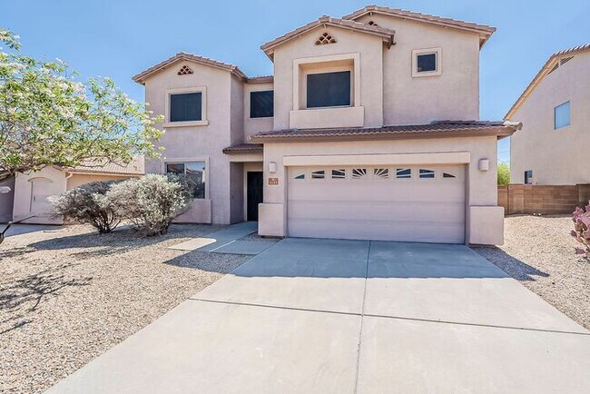 Building Photo - Pet-Friendly 4 Bedroom Rental in Tucson wi...