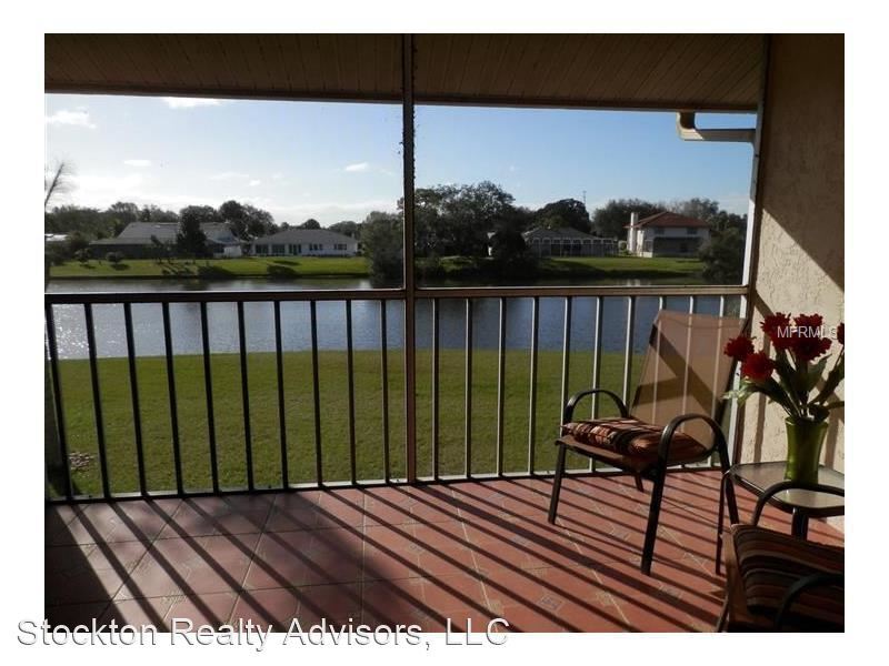 Foto principal - 2 br, 2 bath House - 1305 Pine Lake Dr Unit 5