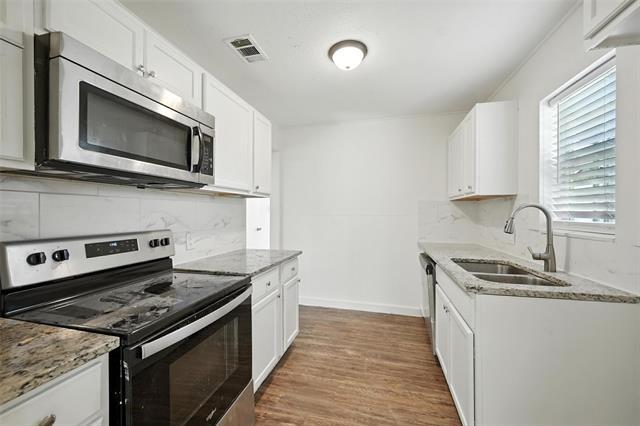 Foto del edificio - 504 Bonham St