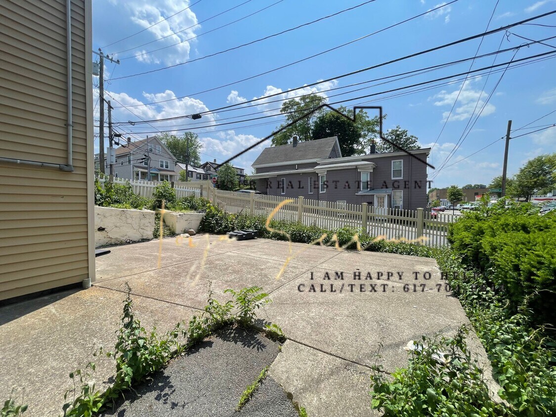 Foto principal - 22 Beacon St