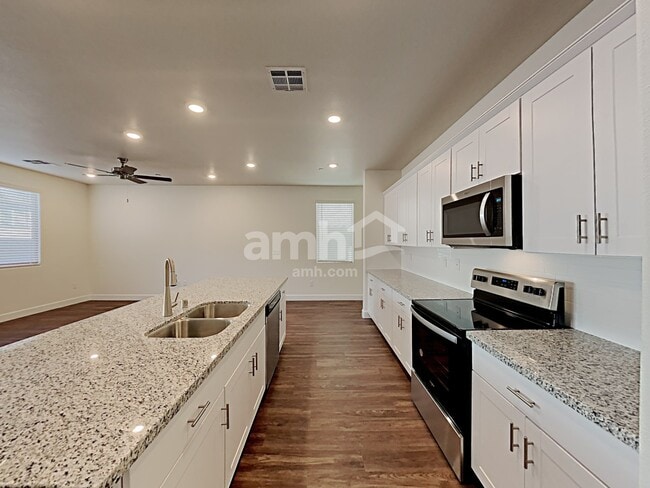 Building Photo - 80 Hot Ponds Ln