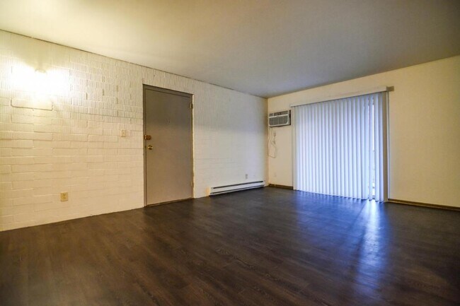 Building Photo - 3236 Dody Avenue, Unit #3